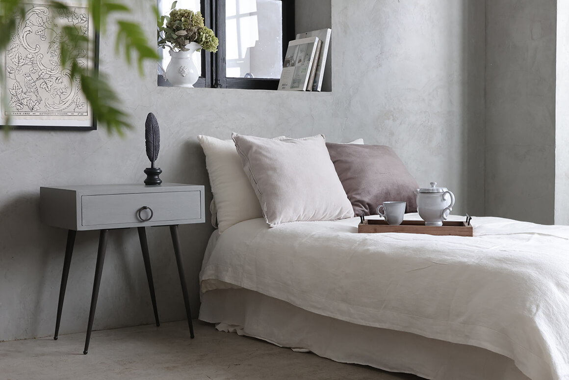 BLANC D'IVOIREサイドテーブルLOLAグレー