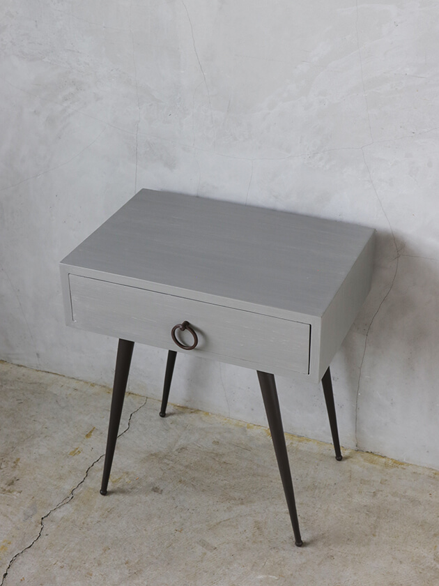 ブランディボワール　サイドテーブル BLANC D'IVOIREサイドテーブルLOLAグレー