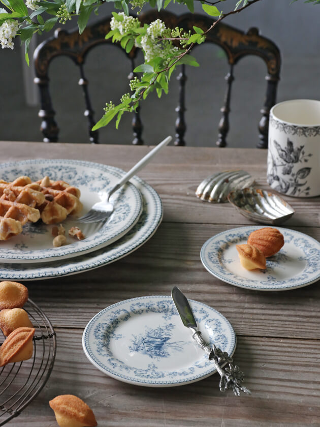 GienѥOiseau Depareillees Bleu 󥪥 Gien Oiseau Depareillees Bleu Bread Plate