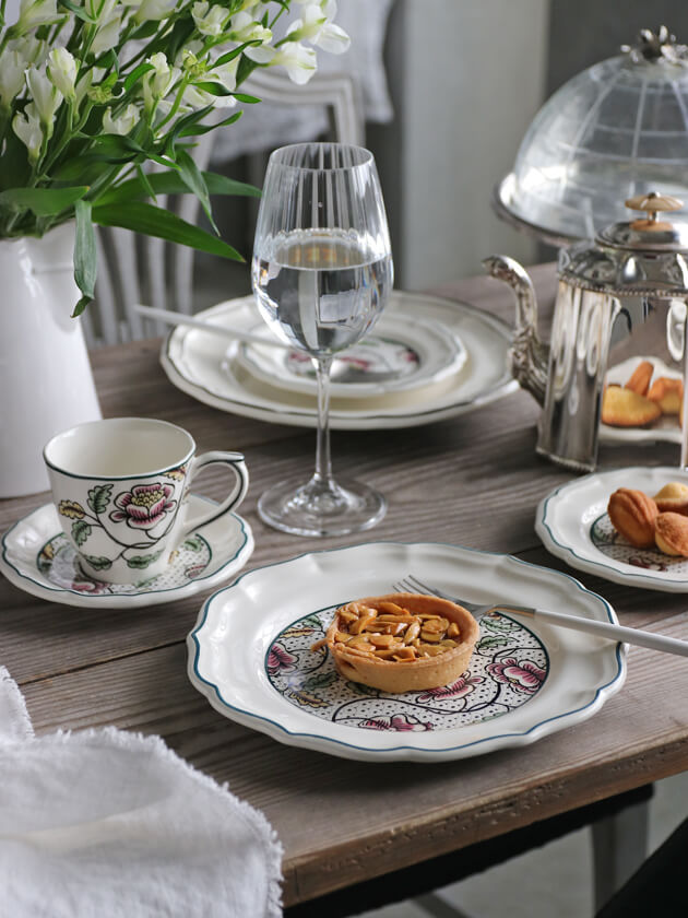 Gienǥȥץ졼Antoinette Poisson Dominote 󥢥ȥͥåȥݥ諒 Gien Antoinette Poisson Dominote Dessert Plate