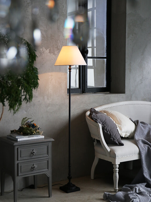 フロアスタンド　作家　アイアン フロアスタンド作家アイアン