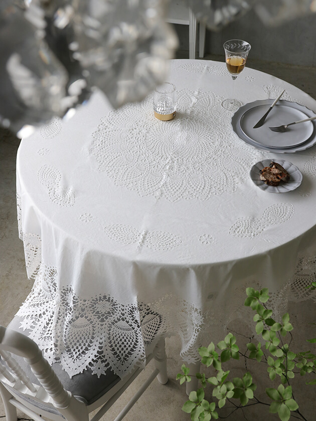 Fiorira un Giardino�饦��ɥӥˡ���ơ��֥륯�����ۥ磻��178cm �ե�����饦�󥸥��ǥ�����