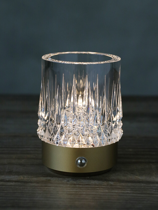 Fiorira un Giardino LED �ơ��֥����DIAMOND������� �ե�����饦�󥸥��ǥ�����