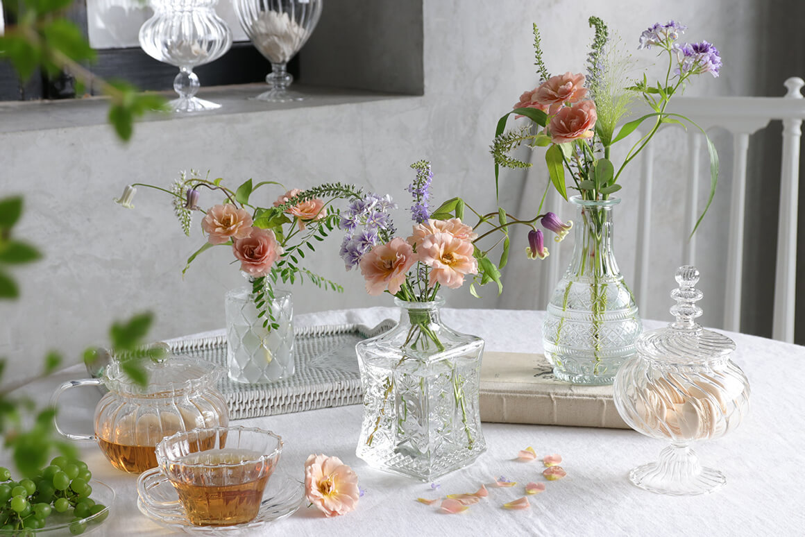 ヴィンテージ フランス製 花瓶 ガラス フラワーベース - 花瓶