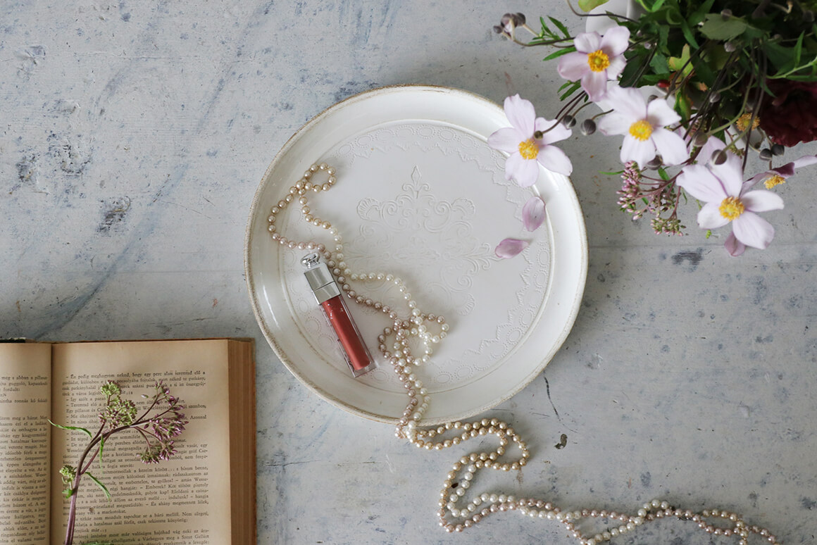 �ե����ĥ��ȥ졼�饦��ɥۥ磻��Smooth