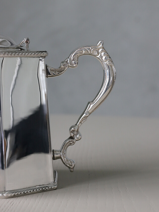 Royal Family����С��ƥ����ݥå�Lana �������ե��ߥ꡼