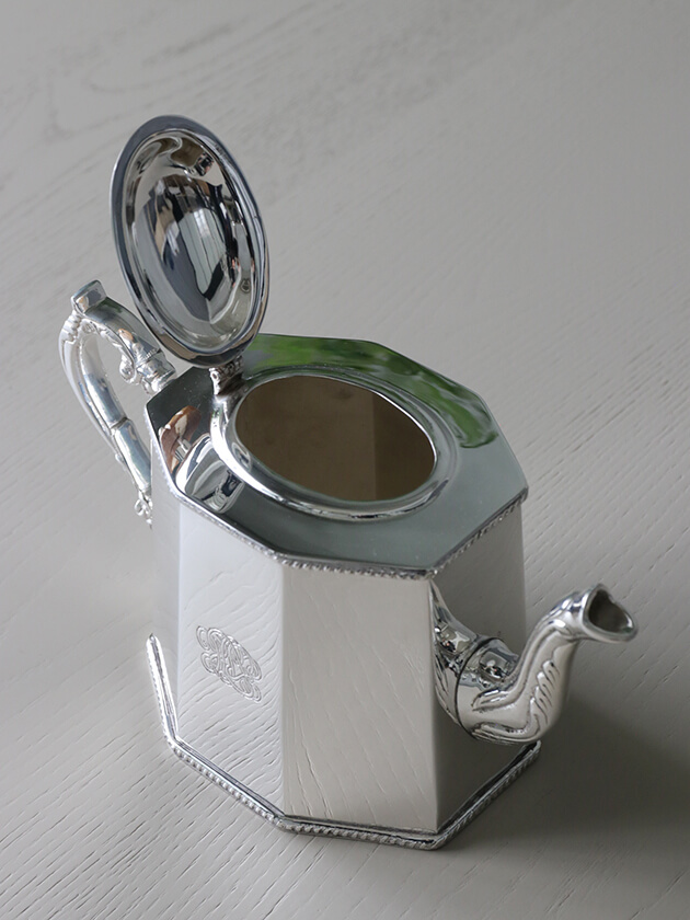 Royal Family����С��ƥ����ݥå�Lana �������ե��ߥ꡼