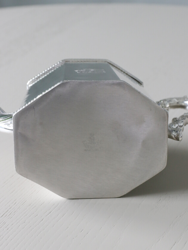 Royal Family����С��ƥ����ݥå�Lana �������ե��ߥ꡼