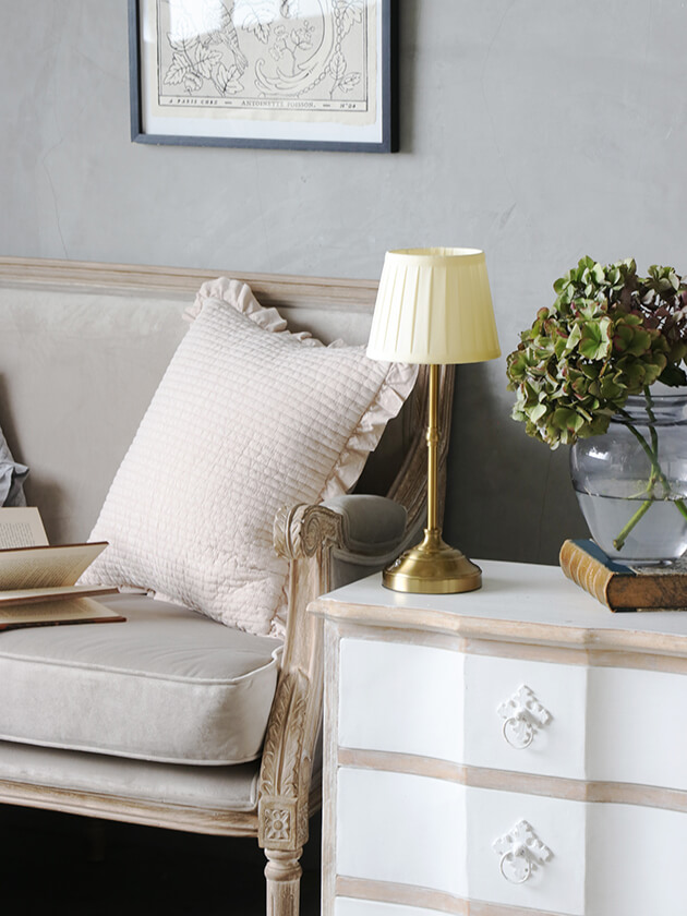 Nordic LED �ơ��֥���� �ե��֥�å��������� (���ż�)