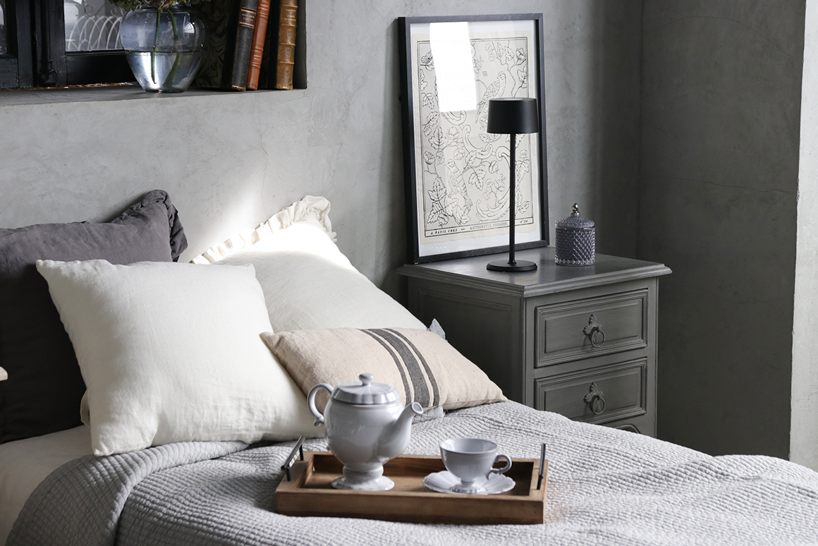 Nordic LED �ơ��֥���� ����ߥ������� (���ż�)