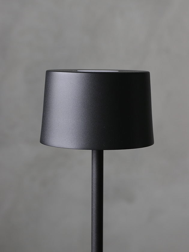 Nordic LED �ơ��֥���� ����ߥ������� (���ż�)