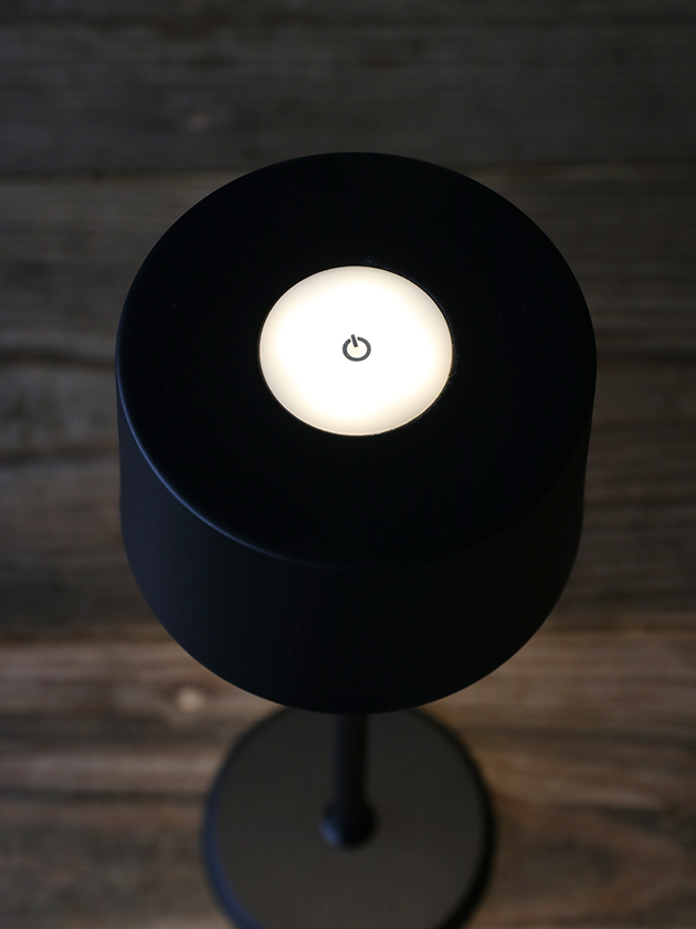 Nordic LED �ơ��֥���� ����ߥ������� (���ż�)