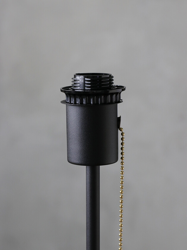 Nordic LED テーブルランプBLACKプルスイッチファブリックシェード