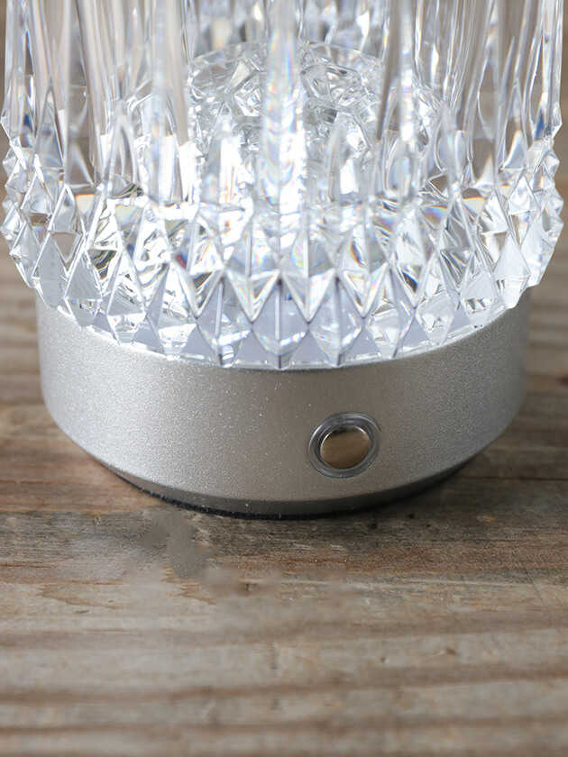 Nordic LED �ơ��֥����DIAMOND���åƥ��󥰥��饹(���ż�)