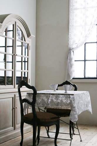 Chez moiテーブルクロスCorinzioライトグレー シェモア ～ サラグレース