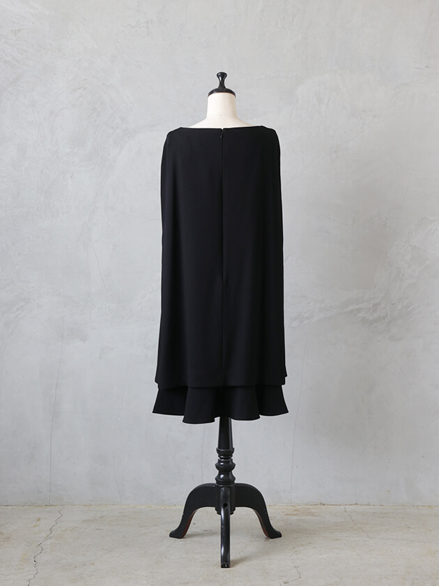 Arobe ワンピース Pearl Cape ブラック