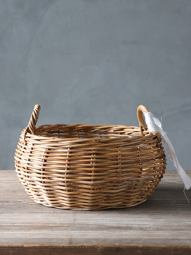 �饿��饦��ɥХ����å�Anika