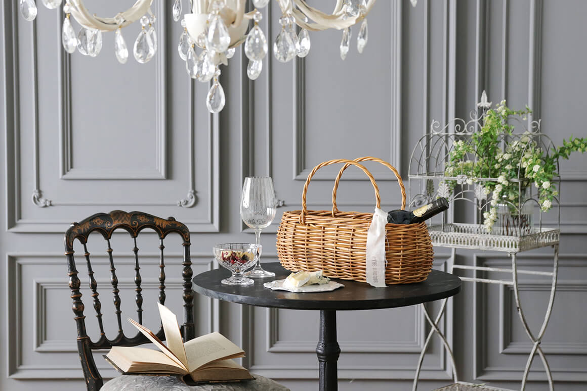 �饿����󥰥Х����å�Anika