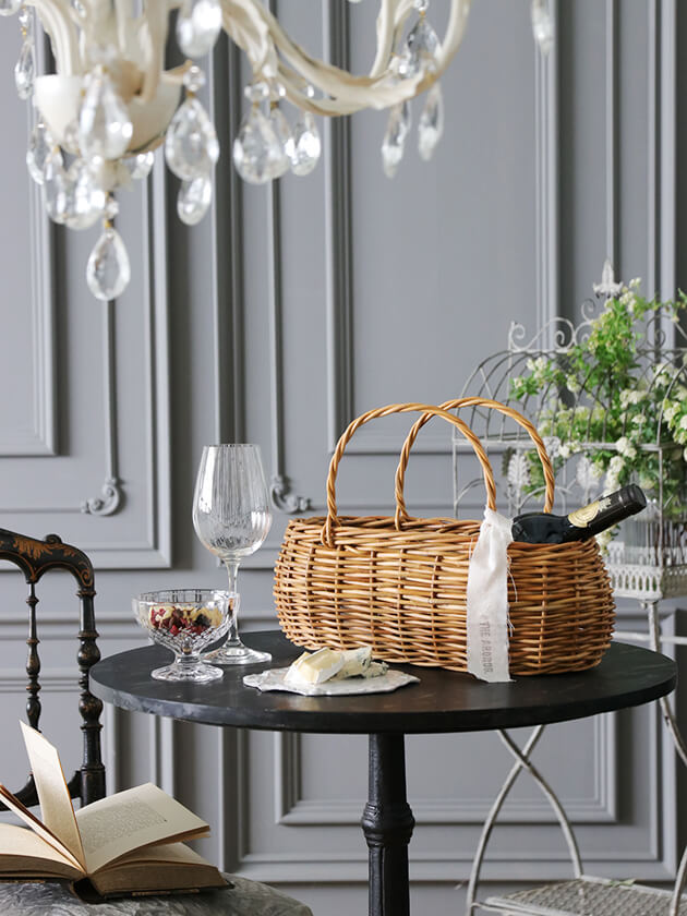 �饿����󥰥Х����å�Anika