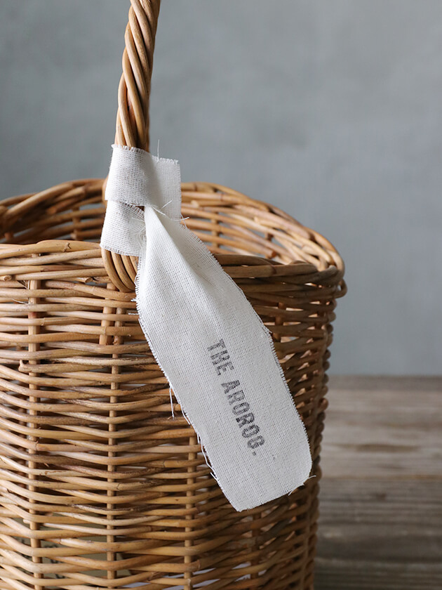 �饿��ϡ��֥Х����å�Anika