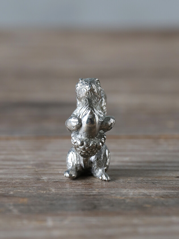 Pewter�����ɥۥ�����ɤ󤰤�Ȥꤹ �ԥ塼����