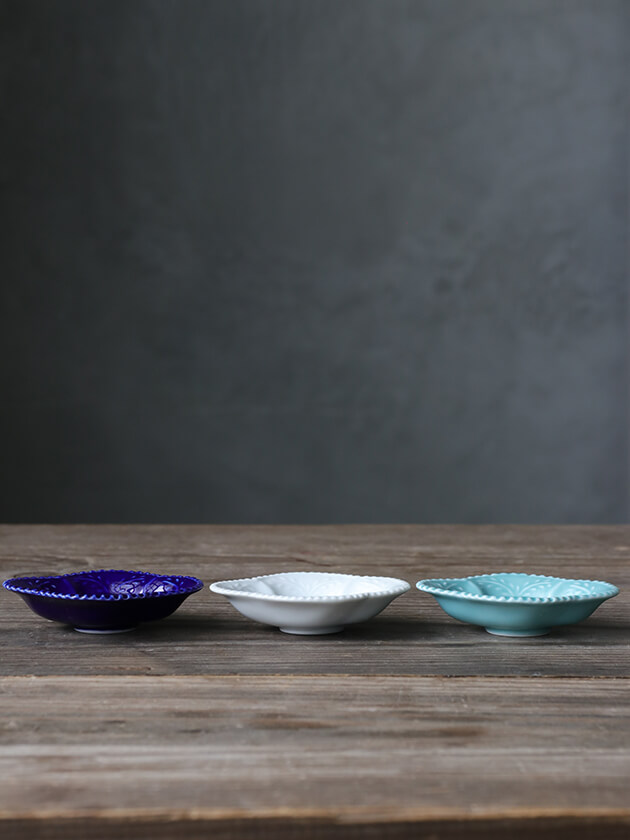 大人も着やすいシンプルファッション 木瓜型手塩皿 工芸品