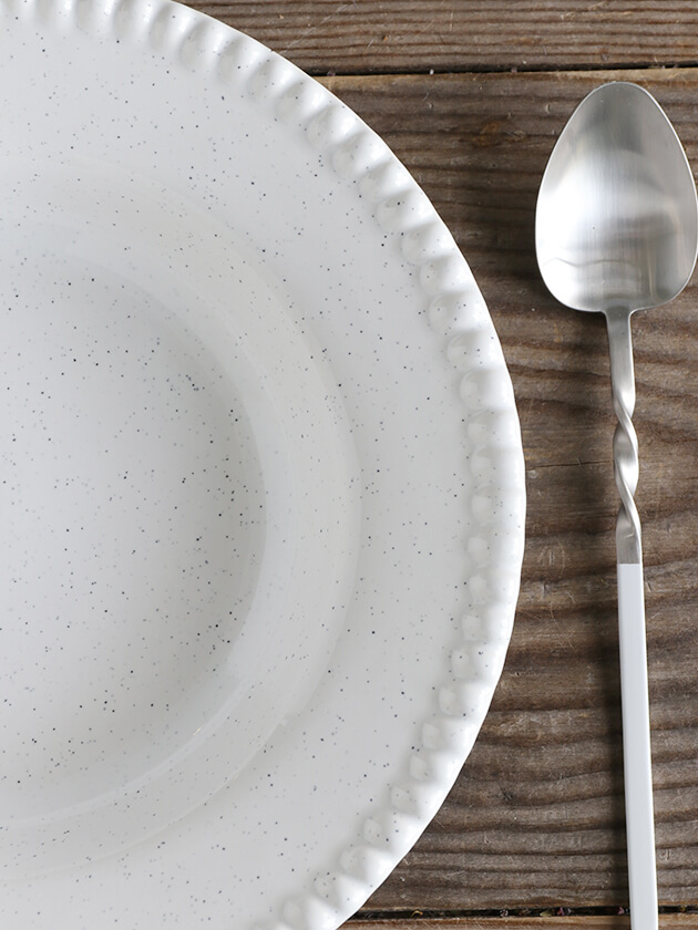 PotteryJo�����ס��ѥ����ץ졼��DARIA�ۥ磻��26cm Stoneware �ݥ��꡽���硼