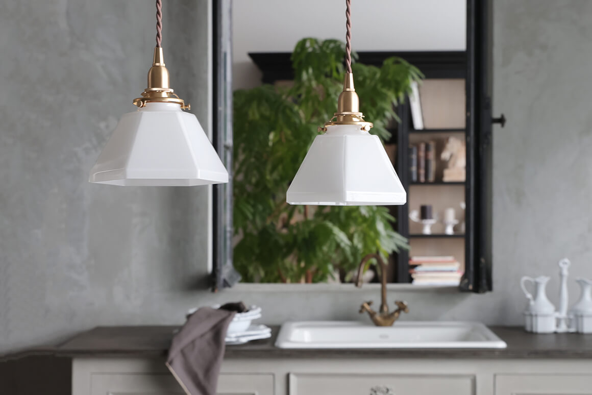 Luste�ڥ����ȥ��� Trape�ۥ磻�ȥ��饹