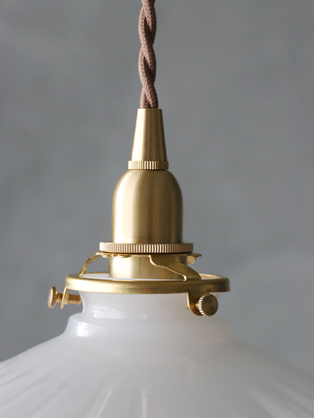 Luste�ڥ����ȥ���Radial�ߥ륯�ۥ磻�ȥ��饹