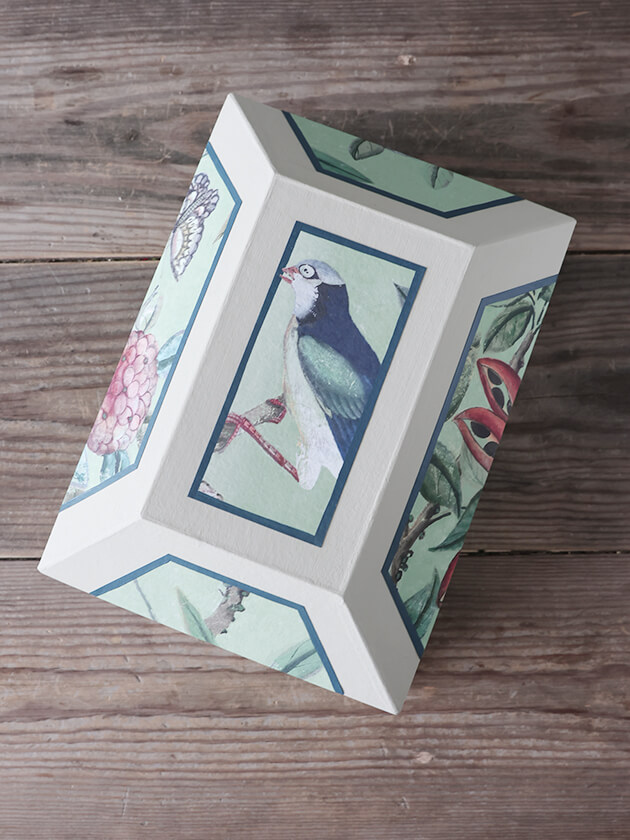Antoinette Poisson �ܥå��� M 70B ��¦���᡼��