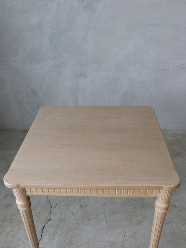 Mirage�����˥󥰥ơ��֥륹������Julia 80cm�ʥ�����CG �ߥ顼����