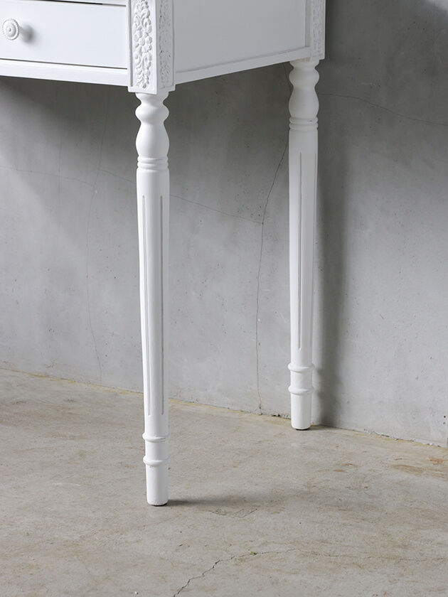 Enchante�饤�ƥ��󥰥ǥ���Cara�ۥ磻�� ���󥷥���