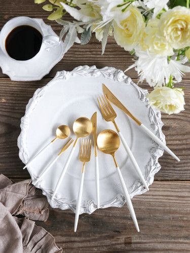 Cutipol カトラリーGOA WHITE x GOLD クチポール